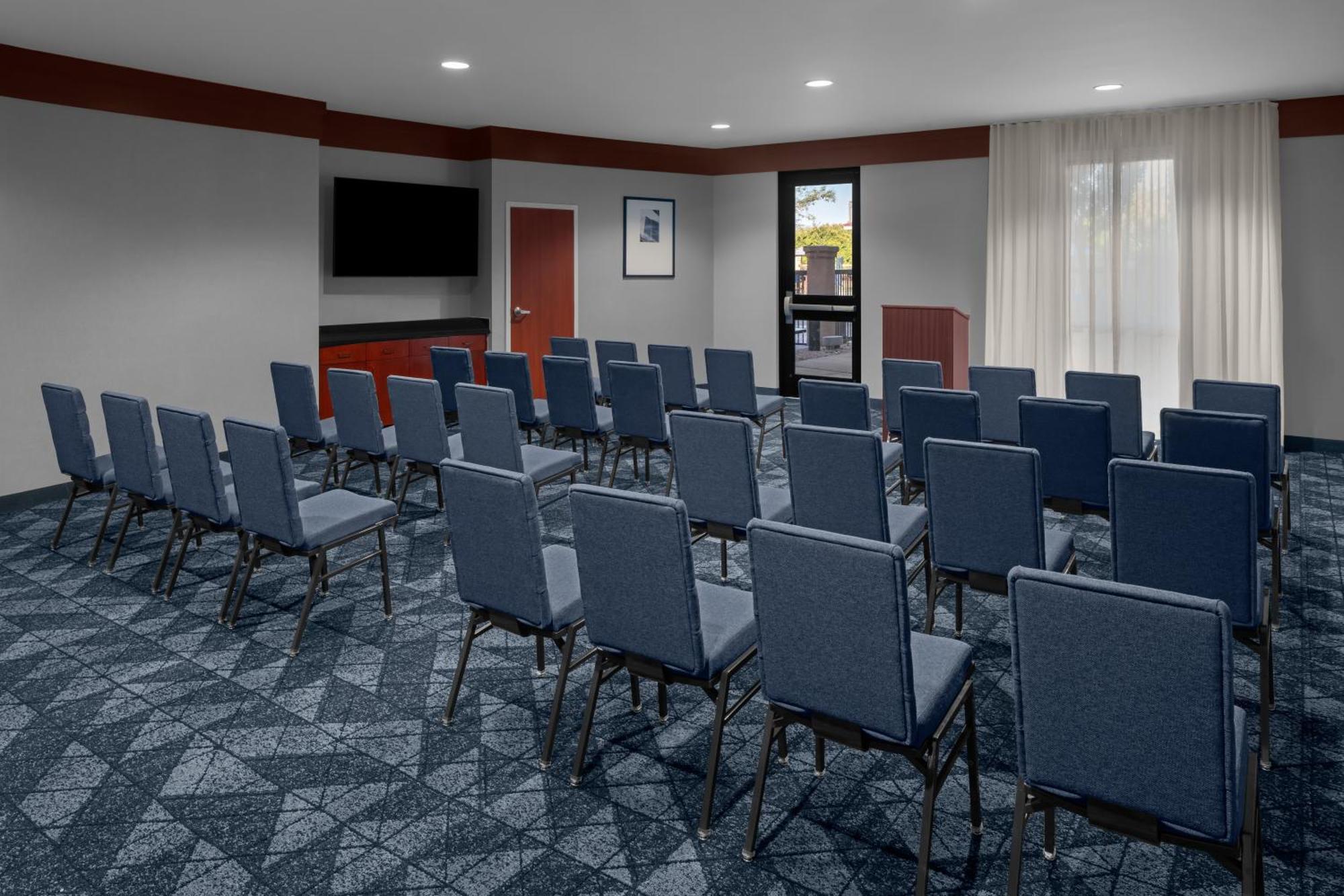 Courtyard By Marriott Santa Clarita Valencia Hotel Luaran gambar